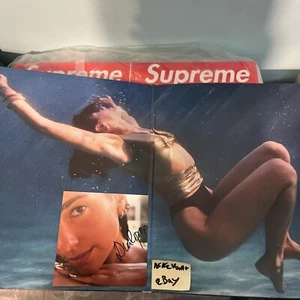 Dua Lipa - Radical Optimism exklusives Deluxe Vinyl - signiertes Foto - JETZT VERSAND! - Bild 1 von 3