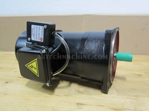FM22-408-DA1-A I-TA Motoriduttore a Induzione con Freno 3/4HP AEV550 - Foto 1 di 4