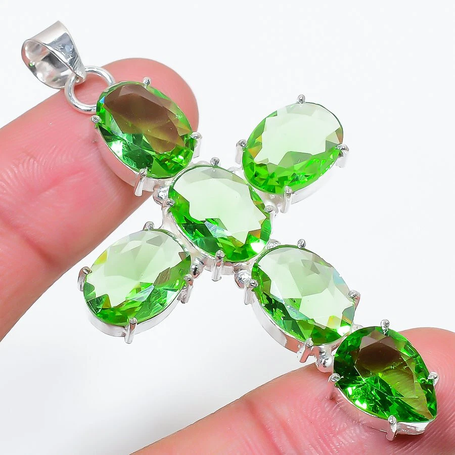 Green Tsavorite Gemstone Handmade 925 Sterling Silver Jewelry Pendant Size 2.5'' - Image 1 of 1