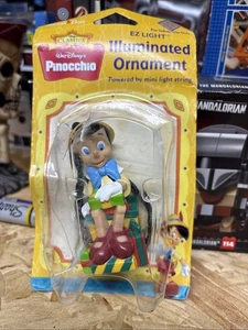 De colección 1999 Walt Disney Classics EZ Luz Iluminada Ornamento Pinocho - Imagen 1 de 10