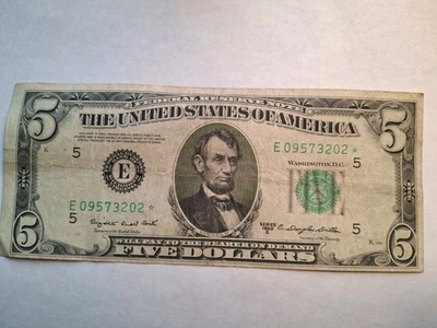 1950 C Series nota de US$ 5 dólar nota do banco da Reserva Federal - Imagem 1 de 4