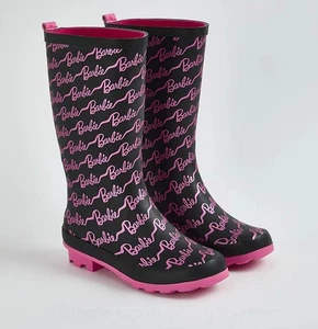 🔥NUEVO🔥Botas Wellington Barbie con eslogan negro para niña de George Reino Unido talla 2 EUR 34 - Imagen 1 de 20