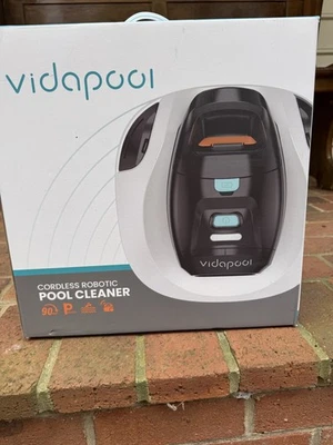 Vidapool Cordless Robotic Pool Vacuum Cleaner, Portable Pool Cleaner - New In Bo