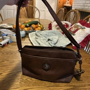 Bueno of California Crossbody Bag Purse Handbag Faux Leather - Picture 1 of 5