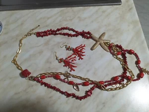 collana simil corallo - Foto 1 di 4