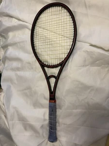 Vintage Wilson Sting 2, Midsize Graphite Tennis Racket 4 1/4 - Picture 1 of 23