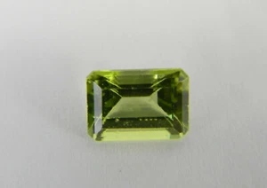 1.18 Carats Natural Green Arizona Peridot Faceted Gemstone Octagon PRT94 - Picture 1 of 2