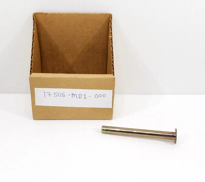 Eje de pivote tanque de combustible genuino Honda V30 V45 V65 Magna OEM 17505-MB1-000 *Otros* Foto 1 de 4