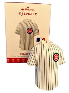 Chicago Cubs Trikot Hallmark Keepsake Ornament 3D Fans Favorit NEU *NEUWERTIG* - Bild 1 von 4