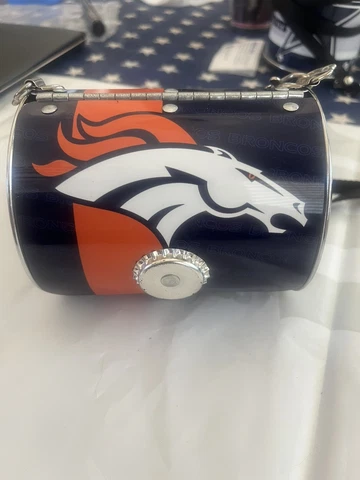 Denver Broncos Logo Petit Metal Purse (NWT) 1/2 Off, Free Shipping Cover