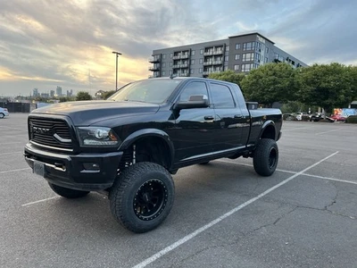 Ram 3500 Laramie 2018 Foto 1 de 4