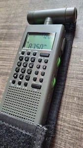 County Comm GP-7/SSB Handheld AM FM SW Radio Receiver - Picture 1 of 6