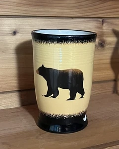 Taza Brushwerk’s Bear de Big Sky Carvers 5 5/8” de alto descontinuada  - Imagen 1 de 6