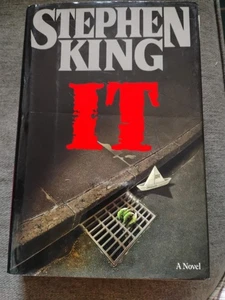 Stephen King IT 1.AUFLAGE ERSTDRUCK Preis abgeschnitten & Inschrift - Bild 1 von 10