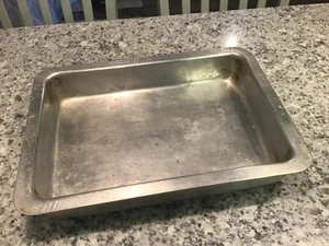 Vintage Wearever Air Bake Insulated Cake Pan 13 X 9 X 2.25 Aluminum Pan Lasagna - Picture 1 of 5
