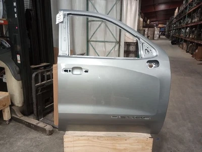 2024 GMC Sierra 1500 Passenger Right Front Door 2989210 - Image 1 of 4