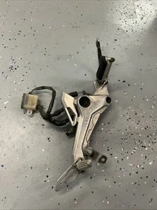 2017 2014-21 Honda Grom MSX 125 Right FOOT PEG REST BRACKET Rear Set Rearset - Picture 1 of 5