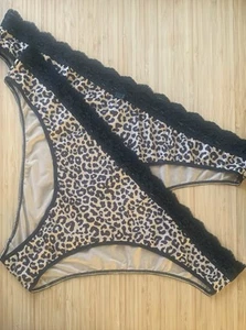 M&S Brazilian Briefs 2 Pairs Lace Trim Knickers Animal Print Lingerie XL 20-22 - Picture 1 of 5
