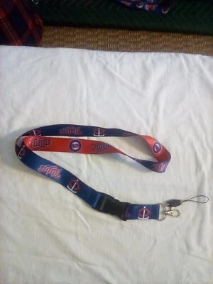 MLB LANYARD KEYCHAIN-Detachable With Clip-ID/Badge Holder - NIP- Ships Free - Image 1 of 4