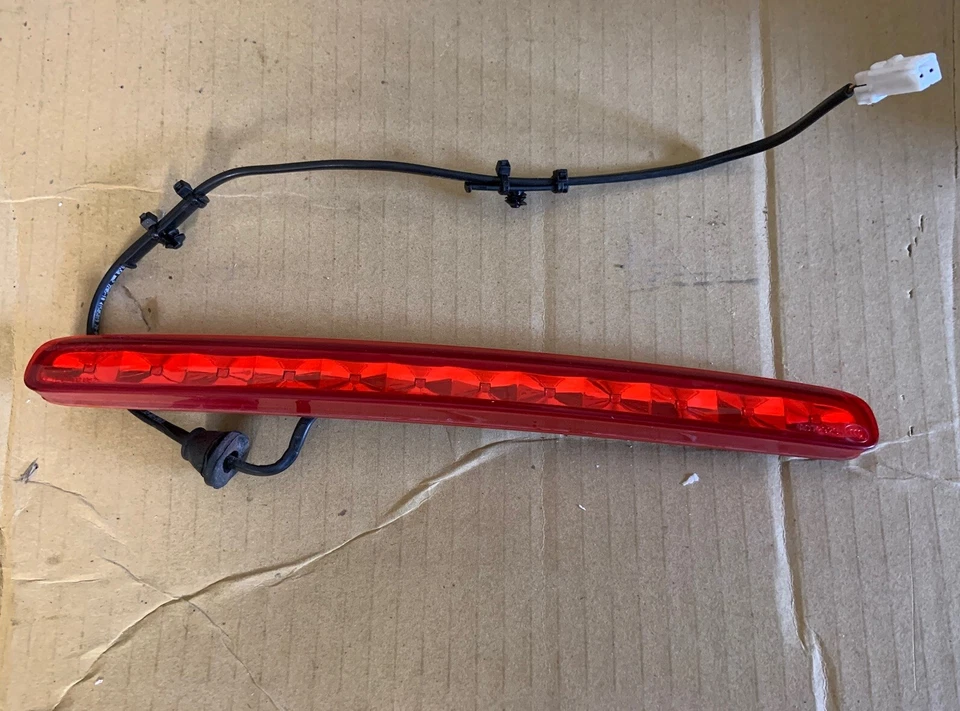 Terzo Stop Fiat 500 Cabrio 77365246 - Image 1 of 1