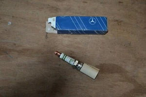 MERCEDES M102 BP7EFS SPARK PLUG (1) NEW GENUINE 0031590803 BOSCH 102983 - Picture 1 of 1