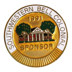 1991 Colonial Invitational Golf Tournament Sponsor Pin Ft. Worth Texas Vintage - Picture 1 of 2