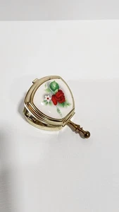 Vintage Ladies Pocket Ashtray Porcelain Red Roses Gold Tone  - Picture 1 of 10