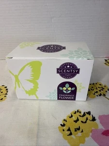 Authentic Scentsy Fragrance Flower Blue Grotto 2.8 Fl Oz - Picture 1 of 6