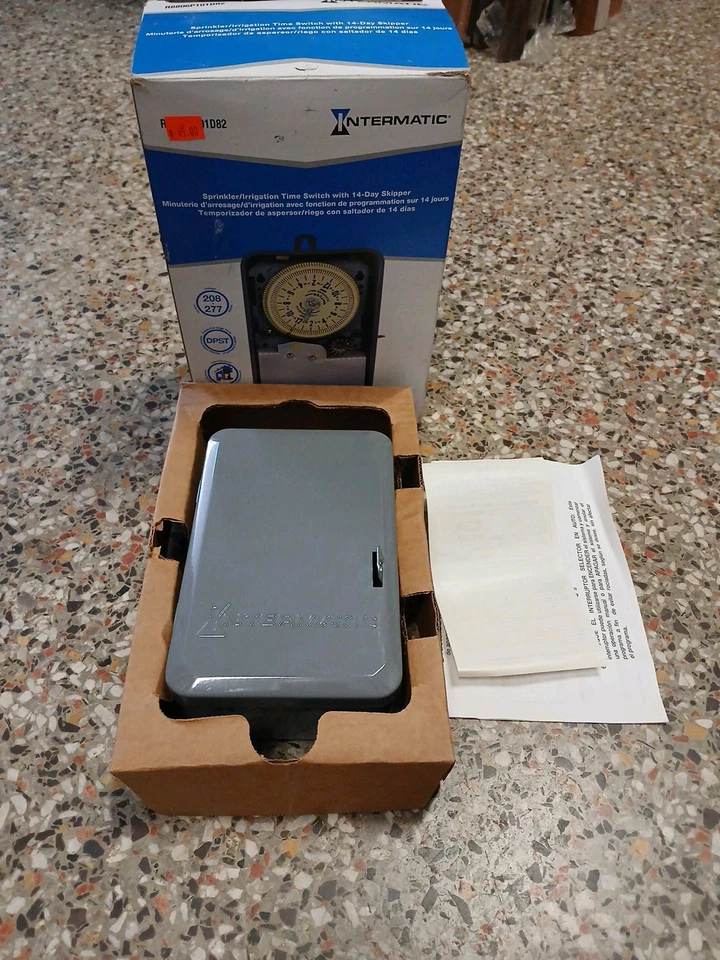 Intermatic Sprinkler/Irrigation Time Switch With 14 Day Skipper R8806P101D82 - Image 1 of 4