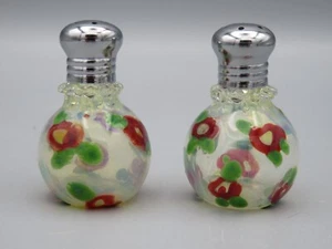 Hand Blown and Painted Salt and Pepper Shakers, Great Condition - Picture 1 of 7