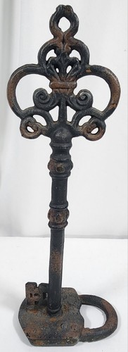 Foto 1 di 9