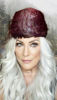 VTG Red Feather Toque Pillbox Hat 1950s Unique Small Head - Image 1 of 4