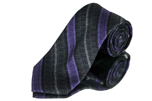 Joseph Abboud Men's Tie Gray & Purple Striped Woven Silk Necktie 60 x 3 in - Picture 1 of 3