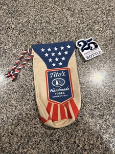 Borsa bottiglia vodka Tito's nuova con etichetta coulisse America rosso bianco e blu 25 anni - Foto 1 di 7