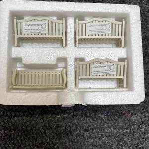 Department 56 Seasons Bay Garten Parkbank Zubehör 4er Set #53333 - Bild 1 von 5