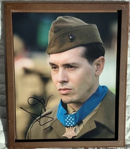 Jon Seda The Pacific HBO Miniseries Autographed Framed Signed 8x10 Photo w COA - Imagen 1 de 4