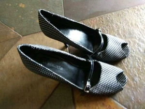 hochwertige High Heels von La Strada, 9 cm, kaum getragen, Gr. 38 - Bild 1 von 5