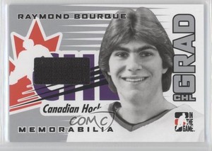2005-06 ITG Heroes and Prospects CHL Grad Memorabilia Silver /70 Ray Bourque HOF