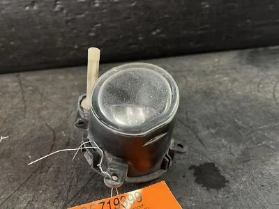 03-05 BMW Z4 PASAJERO DERECHO PARACHOQUES DERECHO MONTADO ANTINIEBLA ID 0305060004 Foto 1 de 4