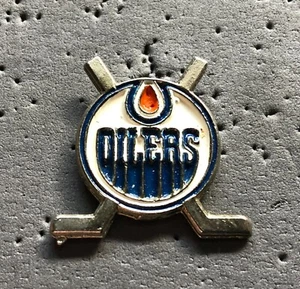 Edmonton Oilers Crossed Sticks NHL Hockey Pin - Bild 1 von 1