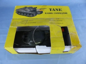 TANK US ARMY années 80 radio commandé , fonctionne OK - Photo 1/9