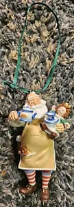 Hallmark 2001 Keepsake Ornament TOYMAKER SANTA 2° della serie bambola Tea Party - Foto 1 di 7