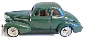 1939 Chevrolet Coupe 1/24 Green American Classics Premium Precision Die Cast Car - Picture 1 of 13
