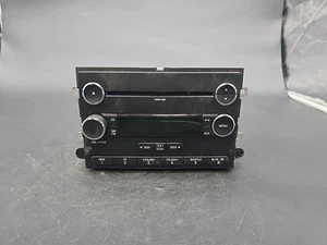 08-09 Mountaineer Explorer AM FM CD Mp3 Radio Receiver 8L2T-18C869-AF X14-428 - Bild 1 von 10