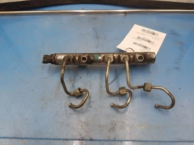 Riel de inyección de combustible 3,0 L diésel para 14-18 Grand Cherokee 1263207 Foto 1 de 4