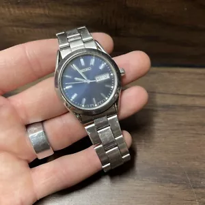 SEIKO SPIRIT SCDC037 ELEGANTE HERRENUHR EDELSTAHL BRAUCHT NEUE BATTERIE - Bild 1 von 7