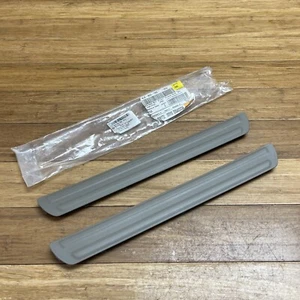 2007-2015 Audi Q7-REAR LEFT DOOR SILL Panel Scuff Plate 4L0853793 OEM - Picture 1 of 11