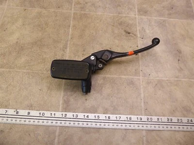 1991 Honda ST1100 Pan European H595) front right brake master cylinder - Image 1 of 4