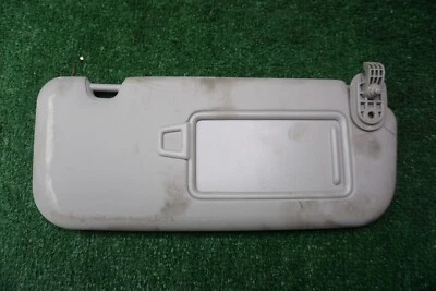 KIA RIO 2019 2020 parasol derecho OEM 1 pieza 268-12388R Foto 1 de 4