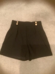 H&M schwarze elegante Shorts mit goldenen Knöpfen Medium - Bild 1 von 1